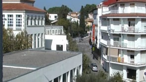 L'Ajuntament desconnecta l'antena de telefonia mòbil de la plaça de les escoles