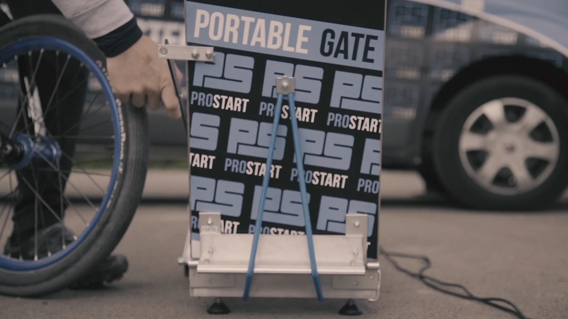 Official Video 1 man portable gate by PROSTART