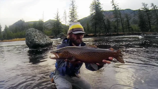 Video: Montana Trout-Spey Fishing in Movember - Orvis News