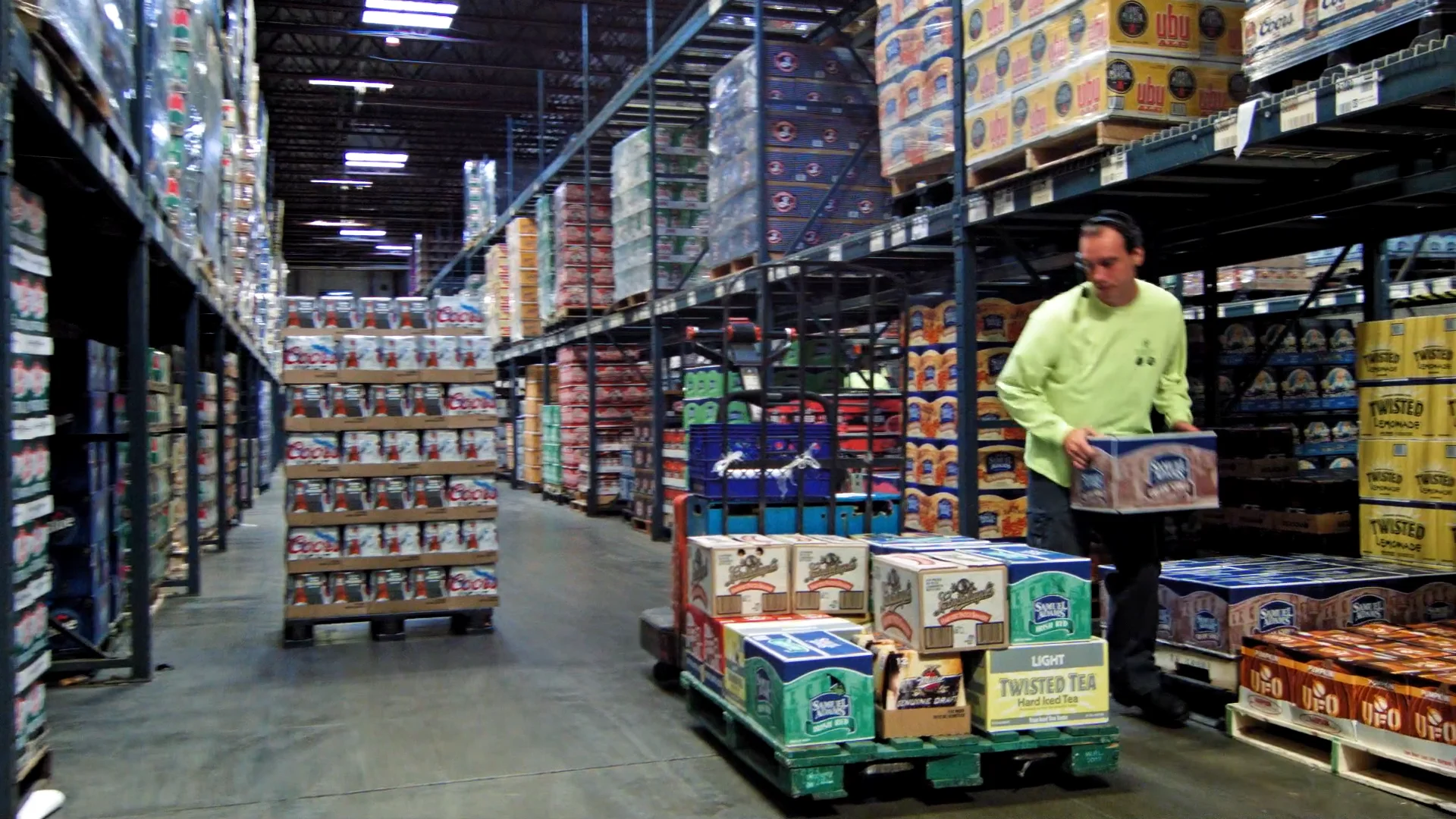 night-warehouse-selector-on-vimeo