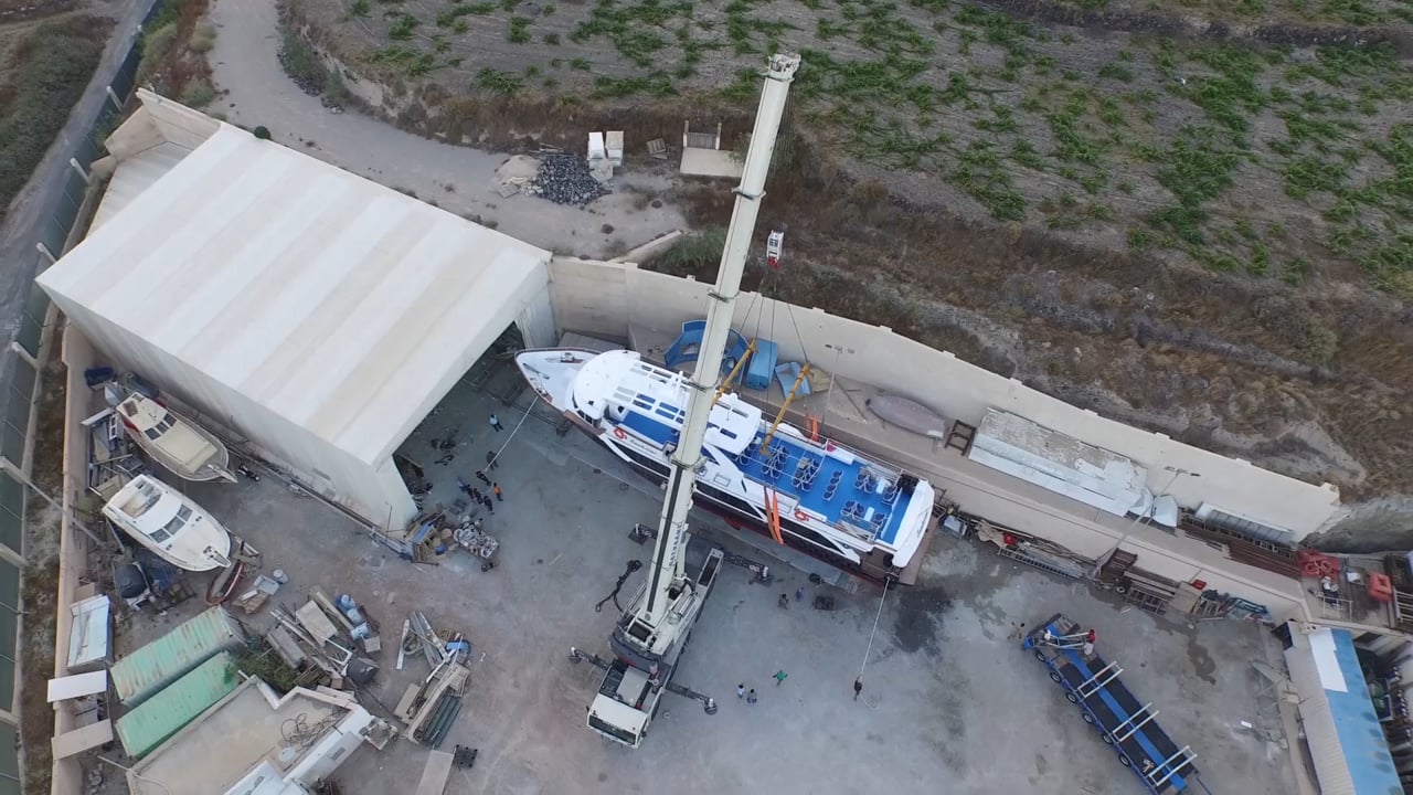 Σκάφος "Santorini" -  Promo Aerial Video | Santorini 2015