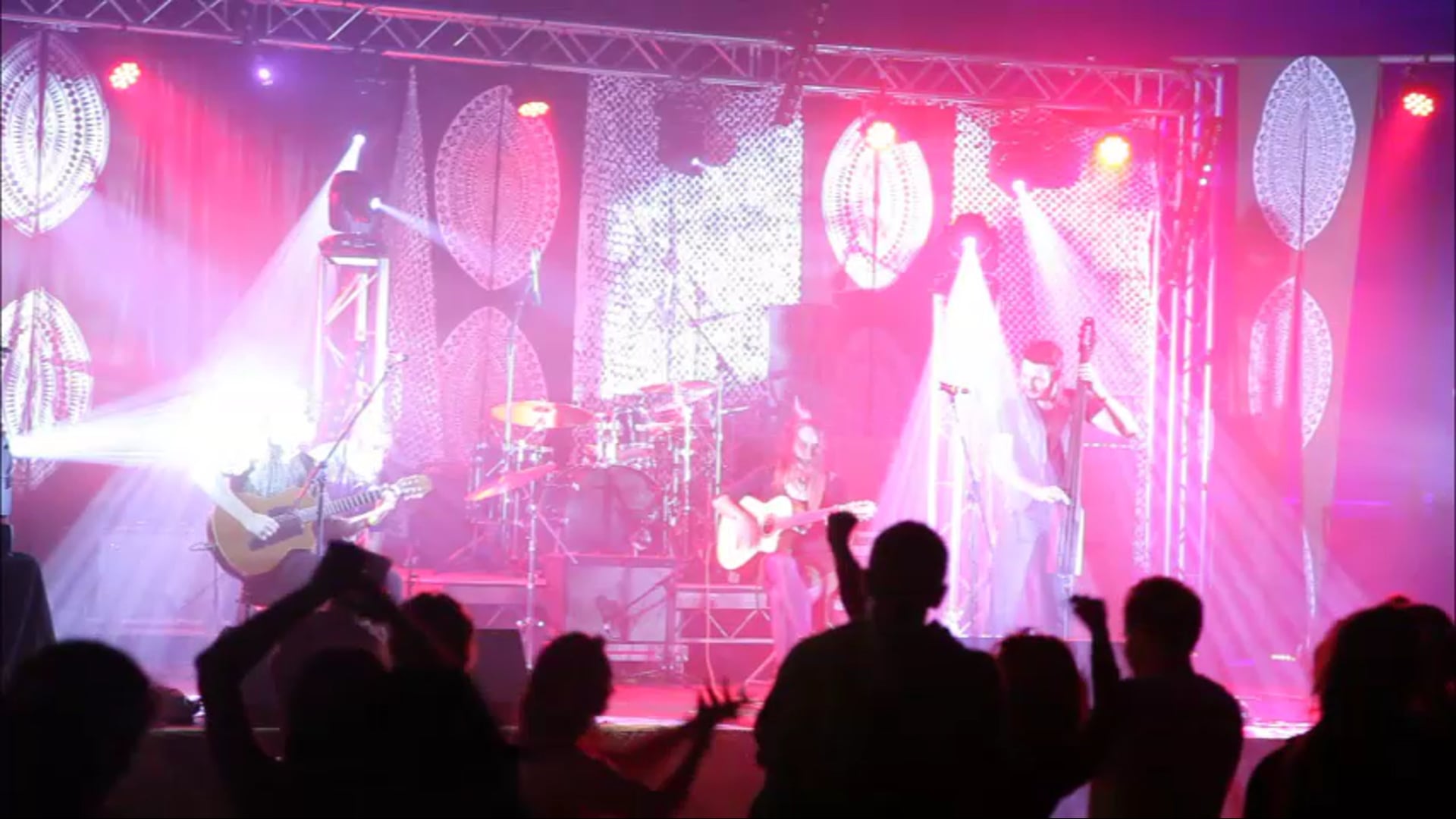 FELICITY LAWLESS - Ouroboros - ISLAND VIBE FESTIVAL 2015