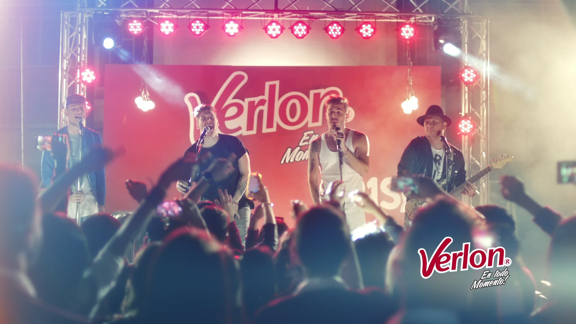 COMERCIAL VERLON 2015