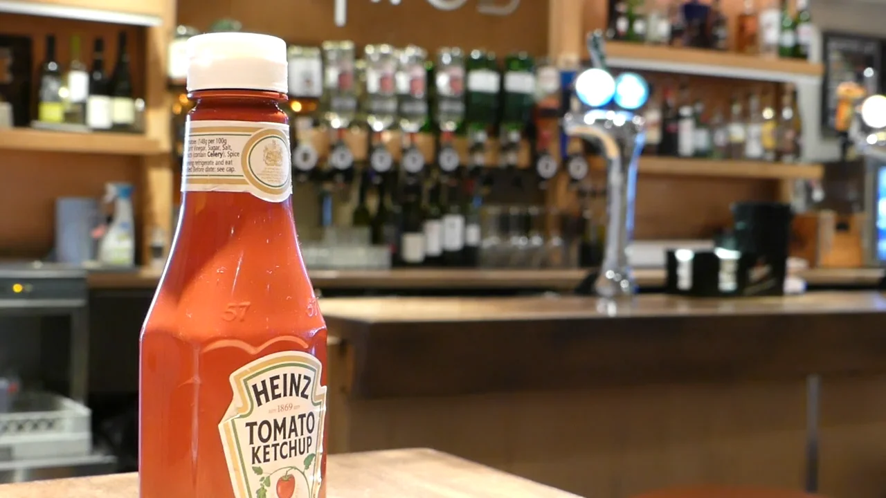 Panasonic Lumix FZ330 FZ300 review Cameralabs