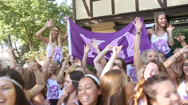 Chi Omega University of Iowa Bid Day 2015