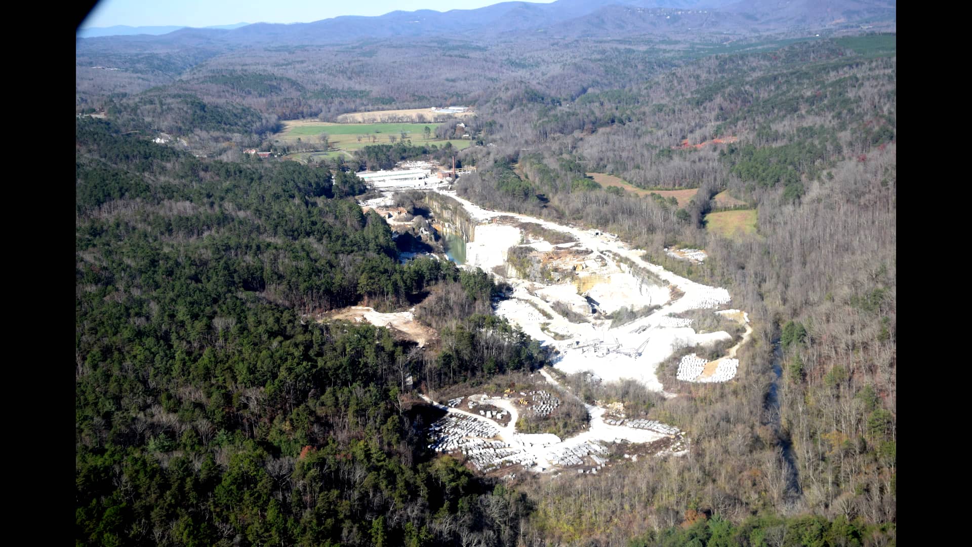 Marble Mines and Quarry, Nelson, Ga. on Vimeo