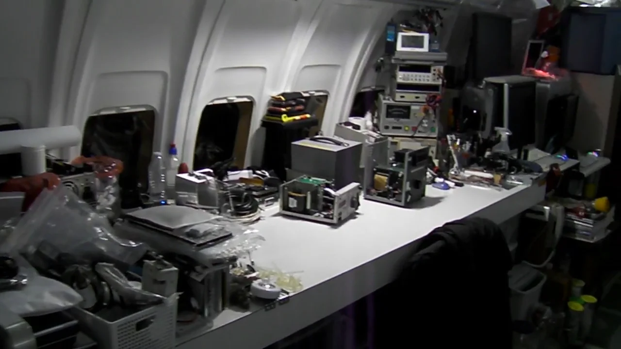 A Boeing 727200 Home Project. A late 2015 interior video tour. on Vimeo