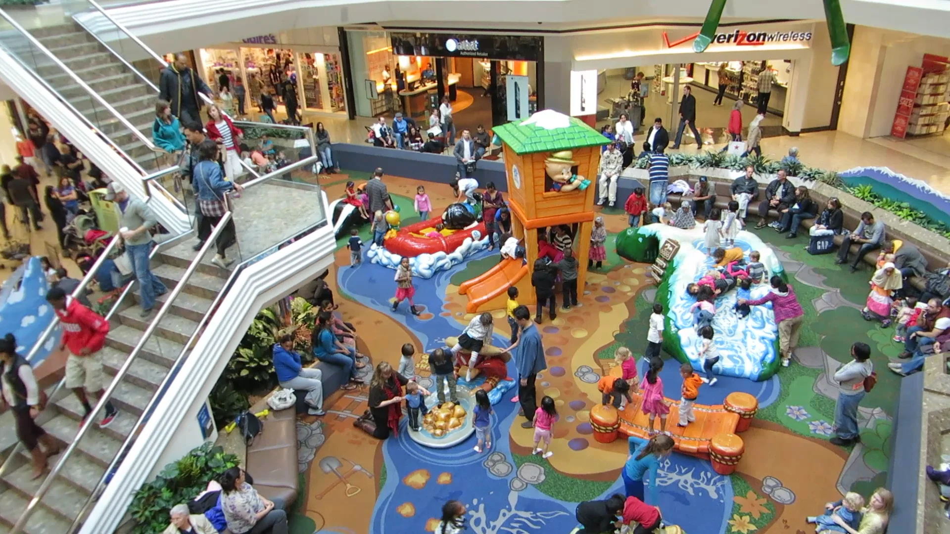 Cherry Creek Shopping Center - Kid City Denver