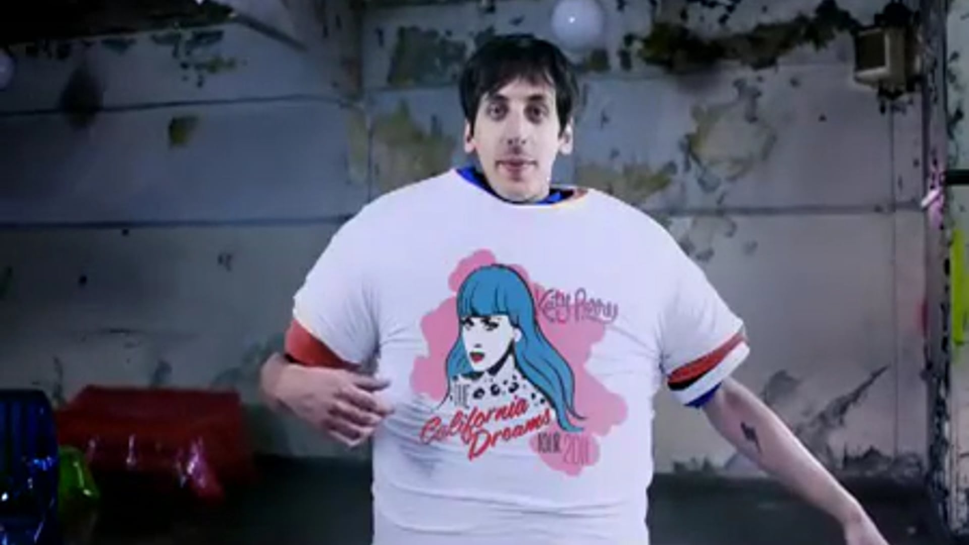 Cliente: Pepsi Productora: Póster Director: Plástico
