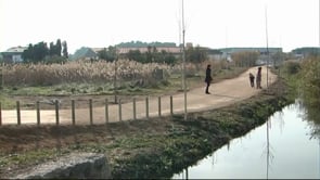 Nova zona de passeig resseguint el Rec de Molí