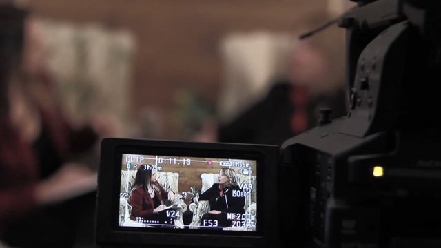 Reportage : La ministre Christine St-Pierre &agrave; la TVC d&rsquo;Argenteuil (Zone 14 d&eacute;cembre 2015 p.08)