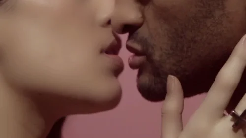 JPG French Kiss