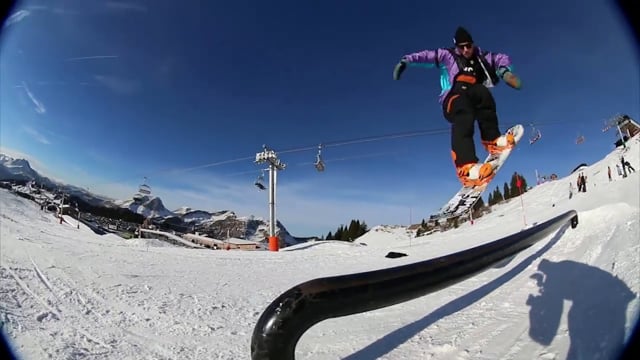 BangingBees x Rock On Snowboard Tour 2015 – Avoriaz from Lionel Simon