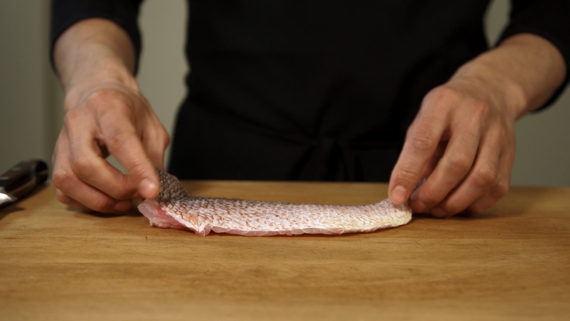 Esquire - Eat Like A Man - How to Skin fish