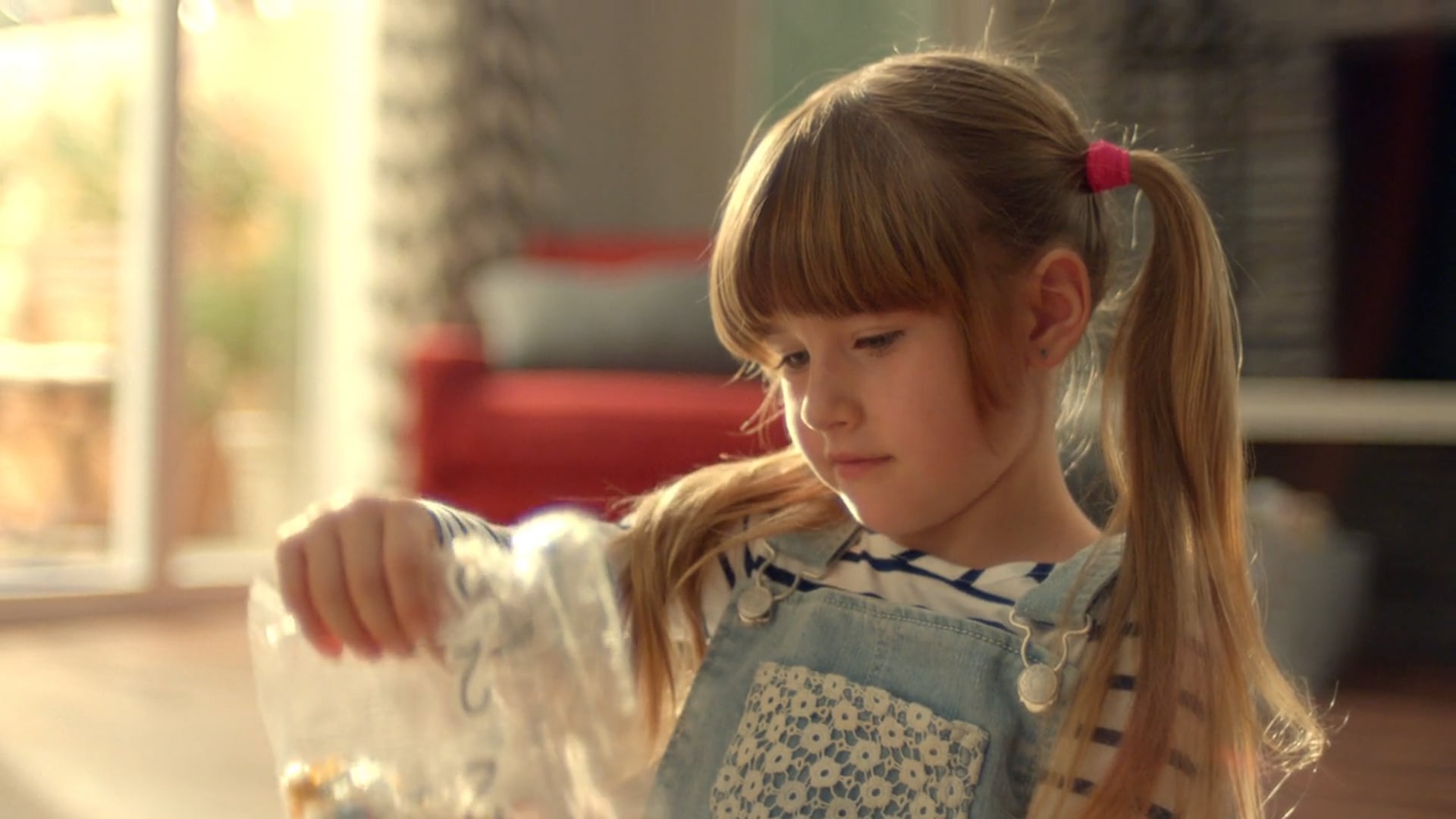 LEGO - Let's Build Happy