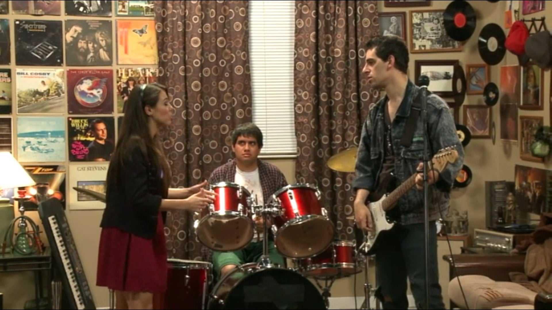 Band Together (Clip)