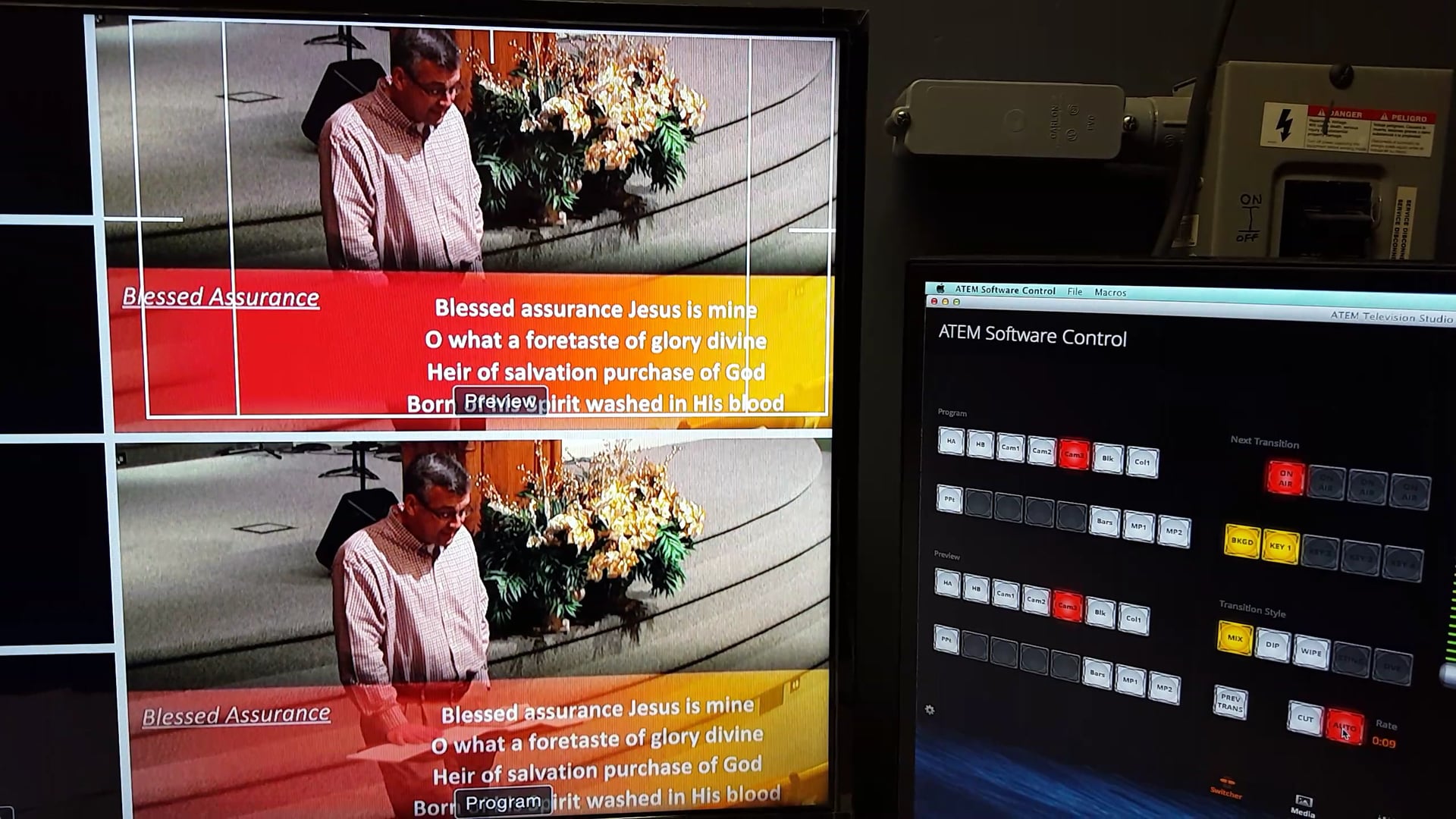 Quick intro to Powerpoint Graphics during streaming on Vimeo