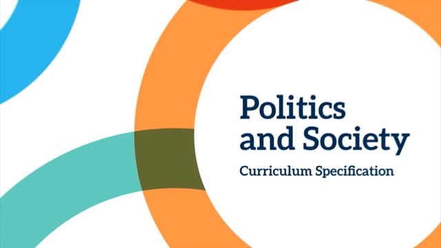 Scoláirí ag caint faoi An Pholaitíocht agus an tSochaí: físeán ag