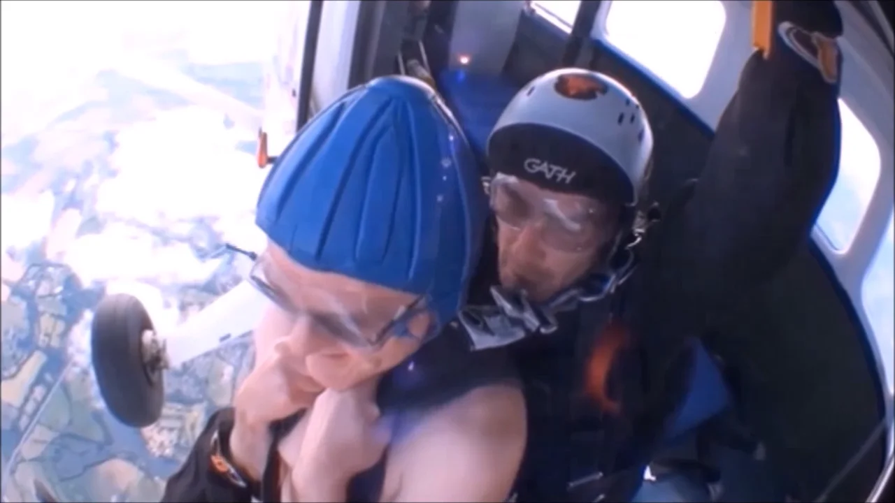 Howard Smith Naked Skydive Movie - short on Vimeo