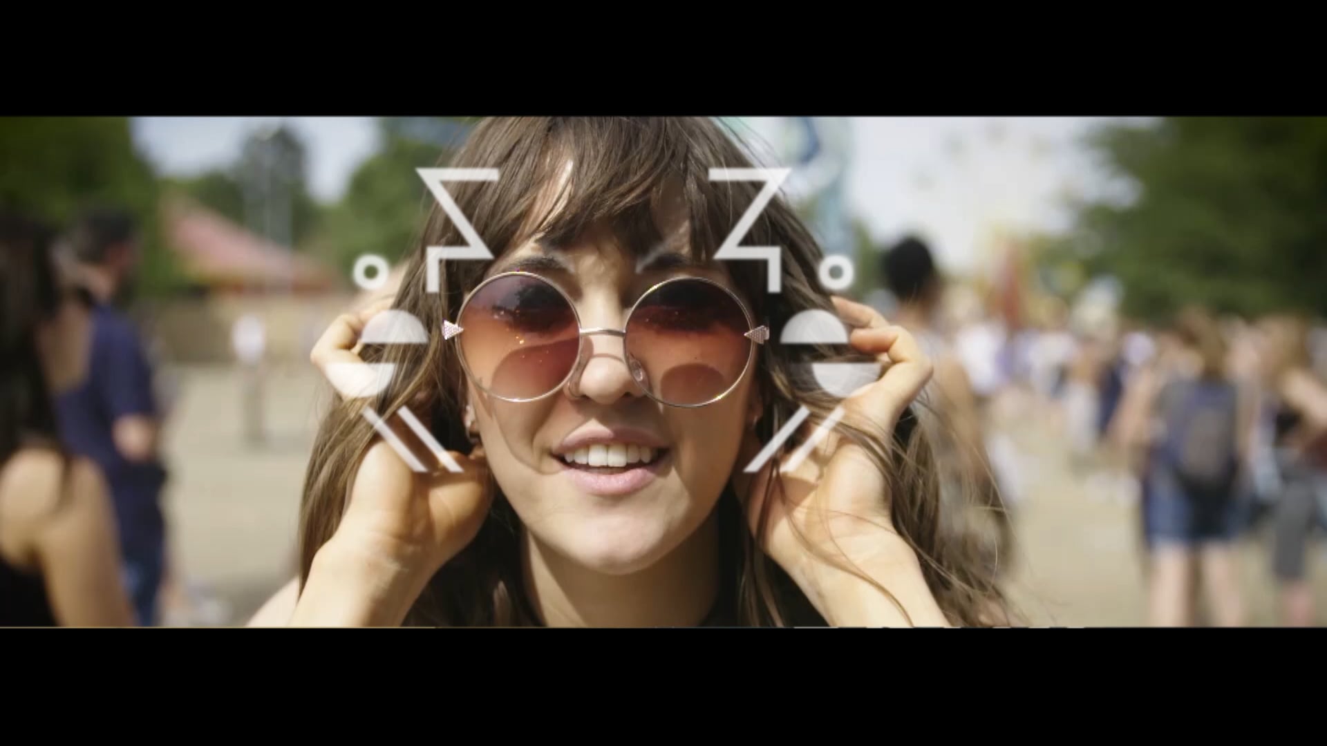 Video loop 3 on Vimeo
