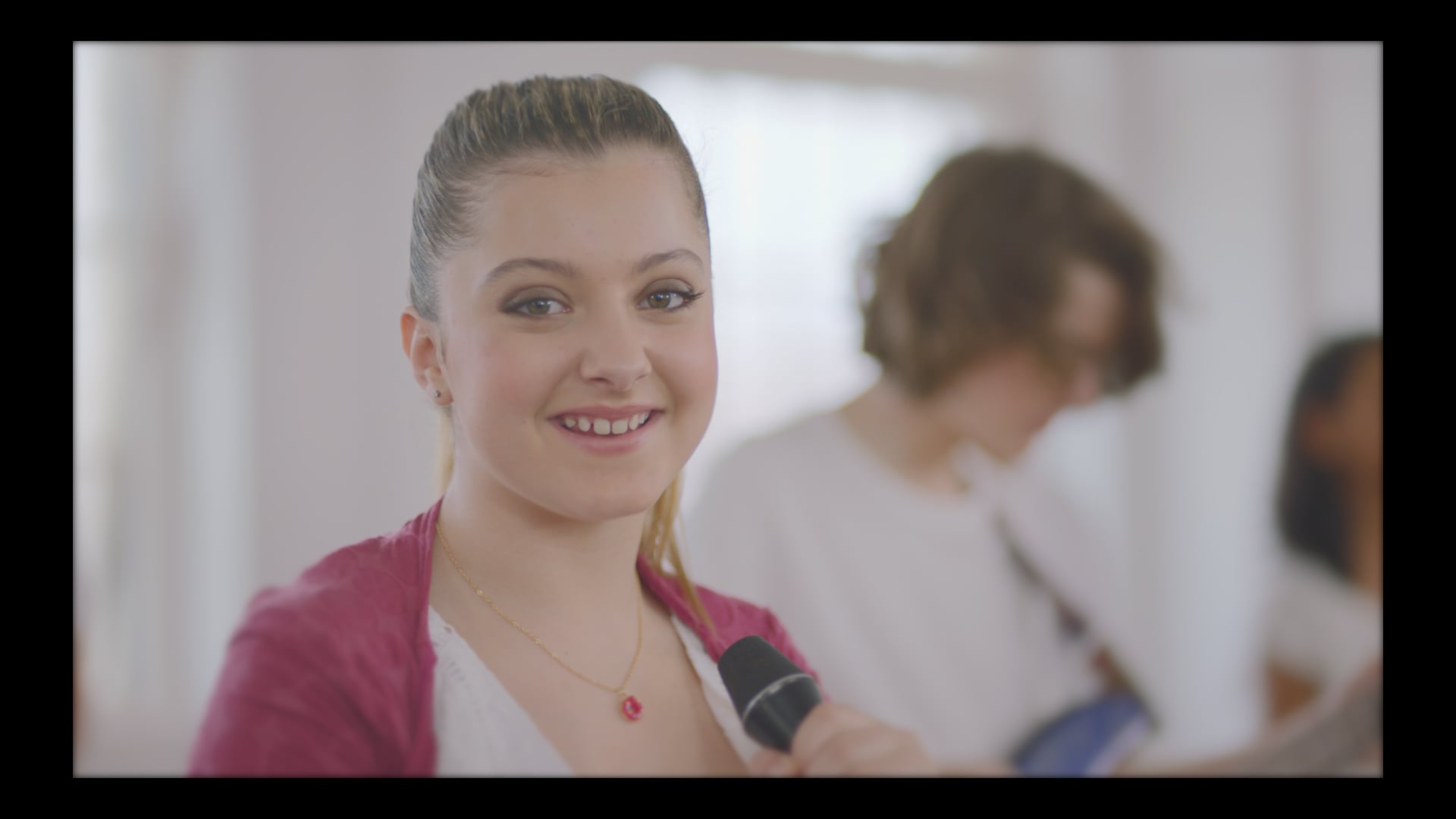 Pinky Ponky Music Video