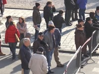 CHIAMPO – LA COSTRUZIONE DELLA PIAZZA IN ATTESA DI UNA SORPRESA