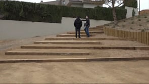 Acaban els últims detalls de l'entorn de la Sala Polivalent