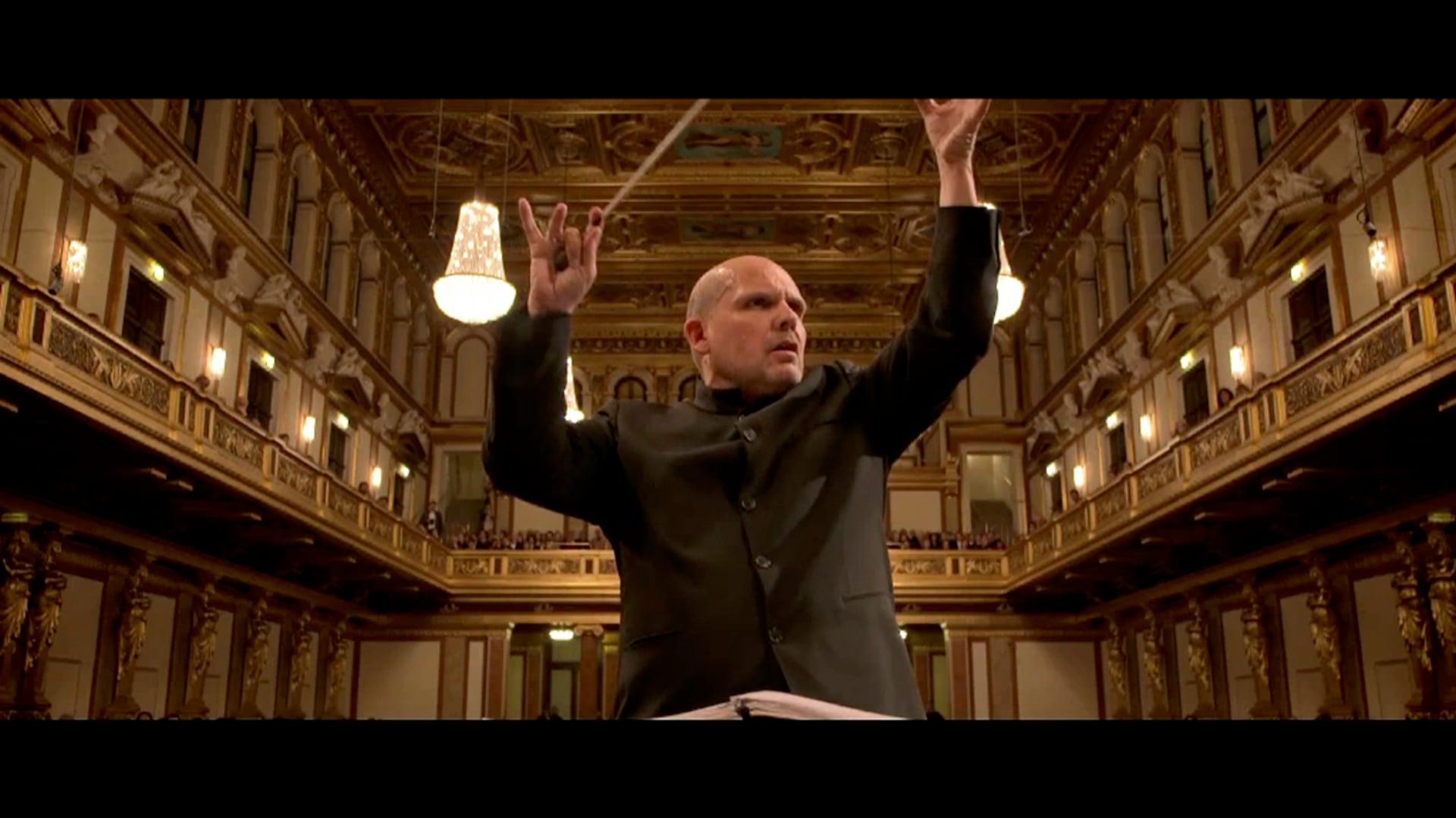 Prokofiev by Jaap Van Zweden & the HKPhil (Symphony 5, Mvt 2)