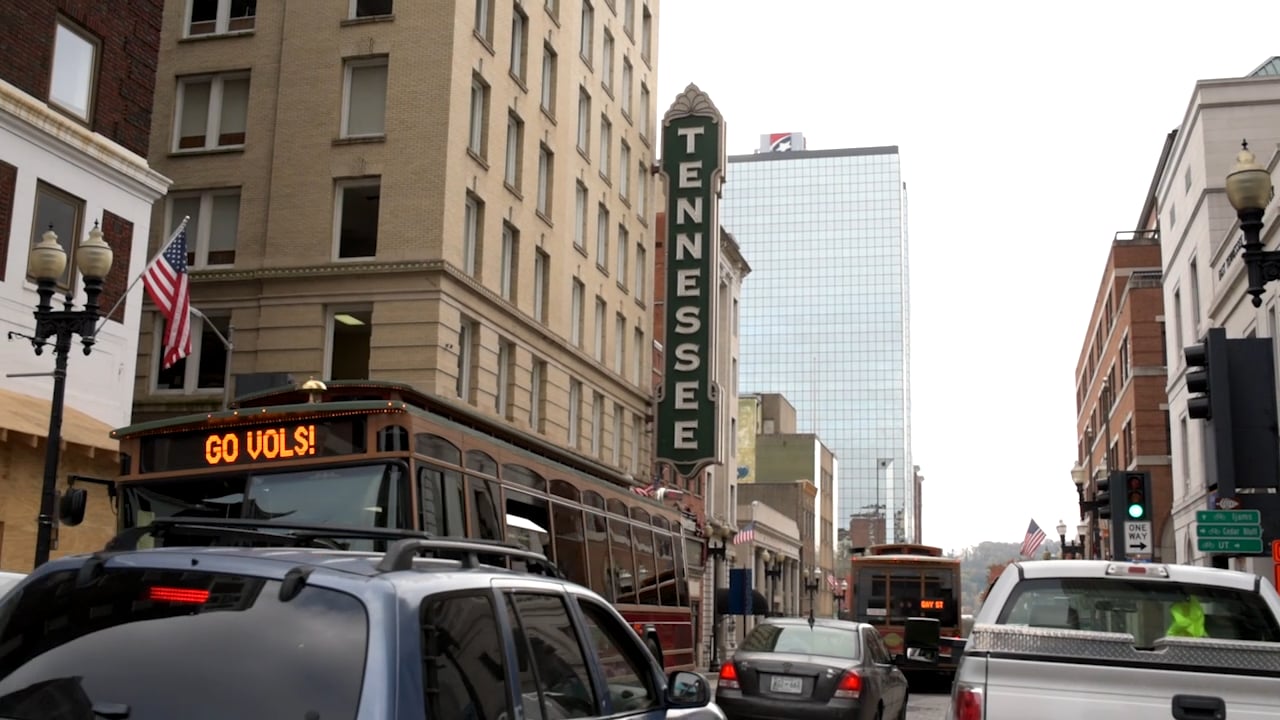 Sara Price / Realtor / The Dwight Price Group / Keller Williams Realty