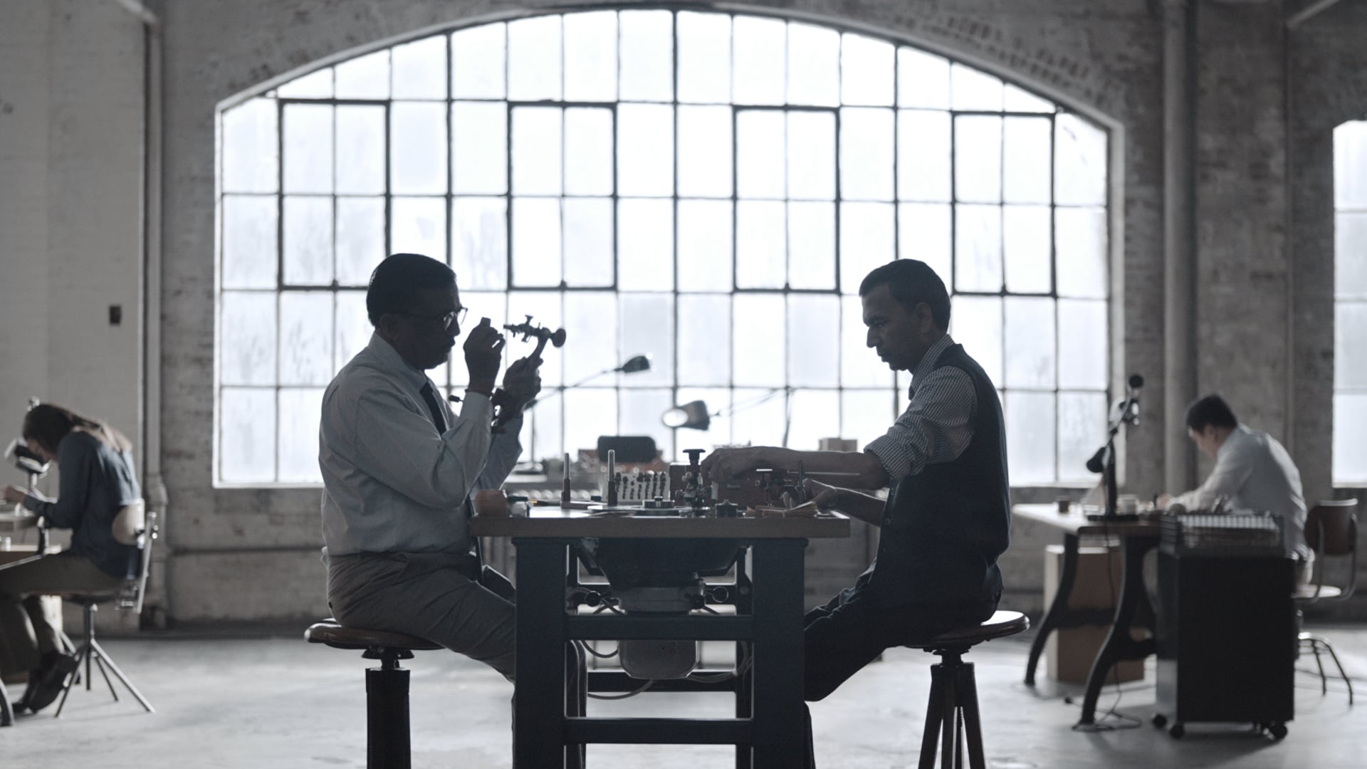 Tiffany & Co : Polisher 30" Advert