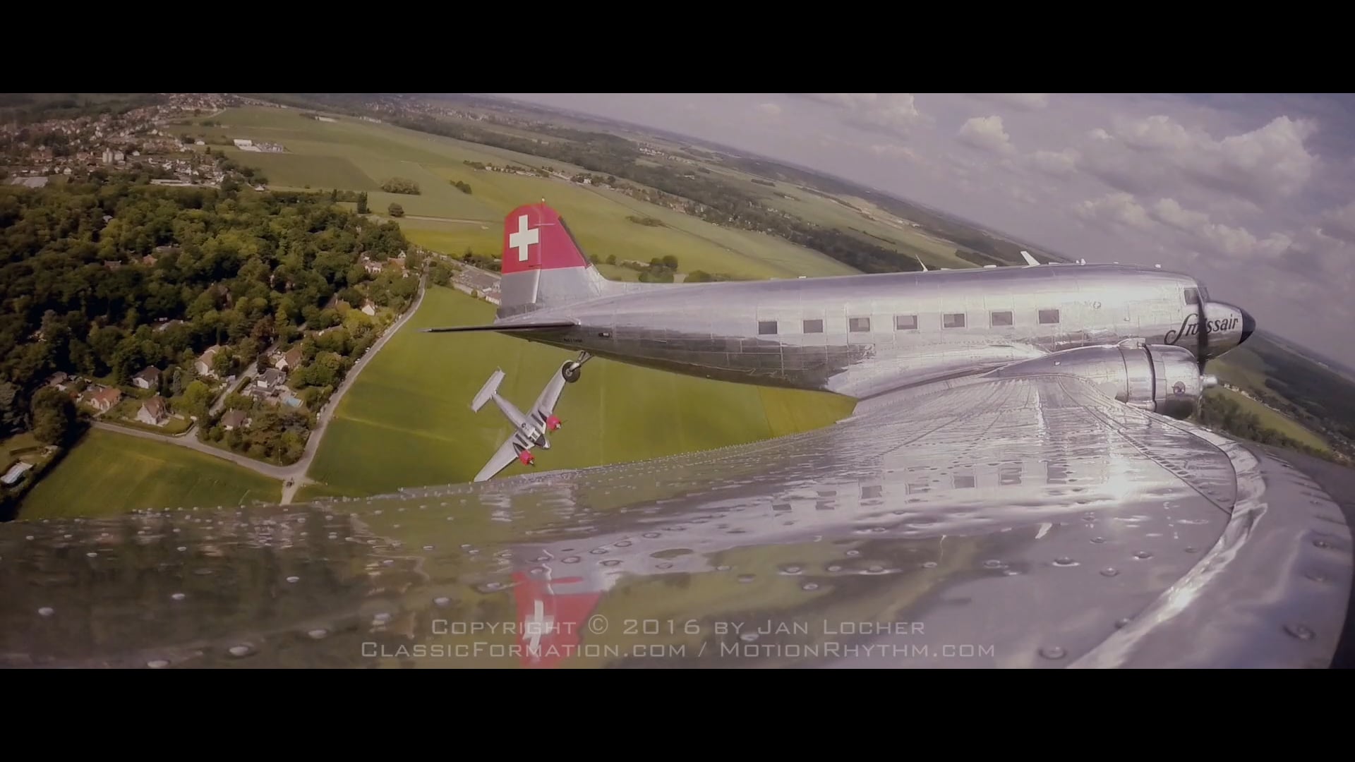 Flying with the Classic Formation – La Ferté-Alais 2015