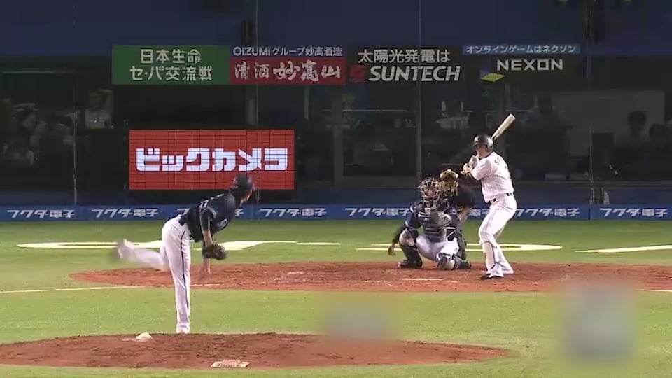 パ vs. 大型左腕・王溢正