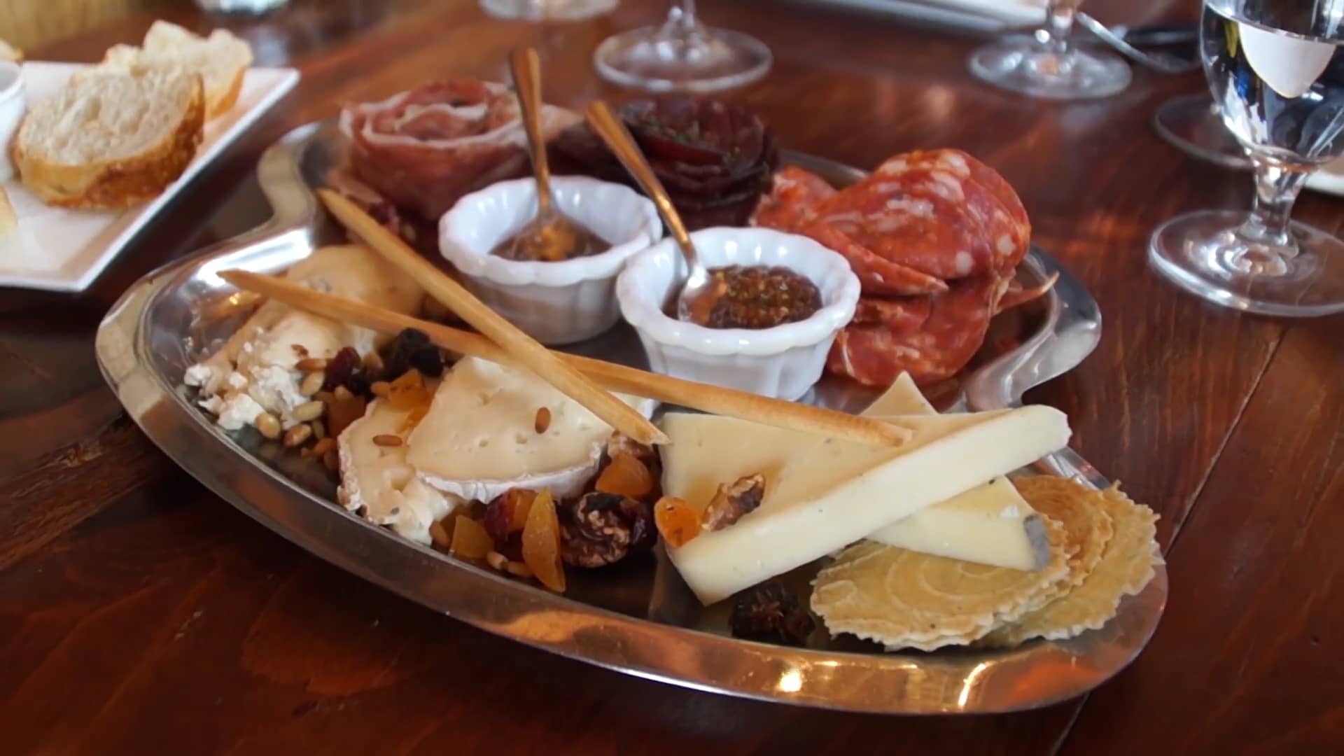 Mountaintop Dining at Telluride Resort's Alpino Vino on Vimeo