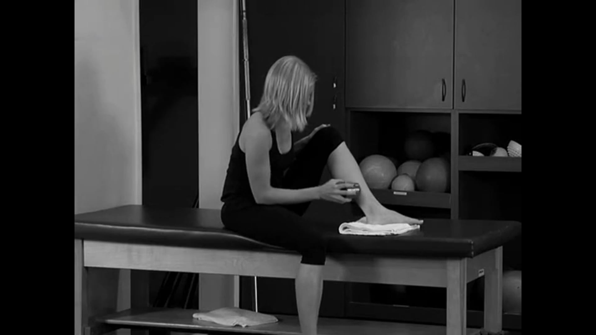 Ice Massage Posterior Tib Tendon