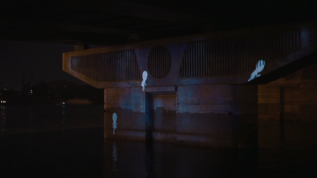 Screenshot of “Tiny People Tribe” @ Dnieper River bridge