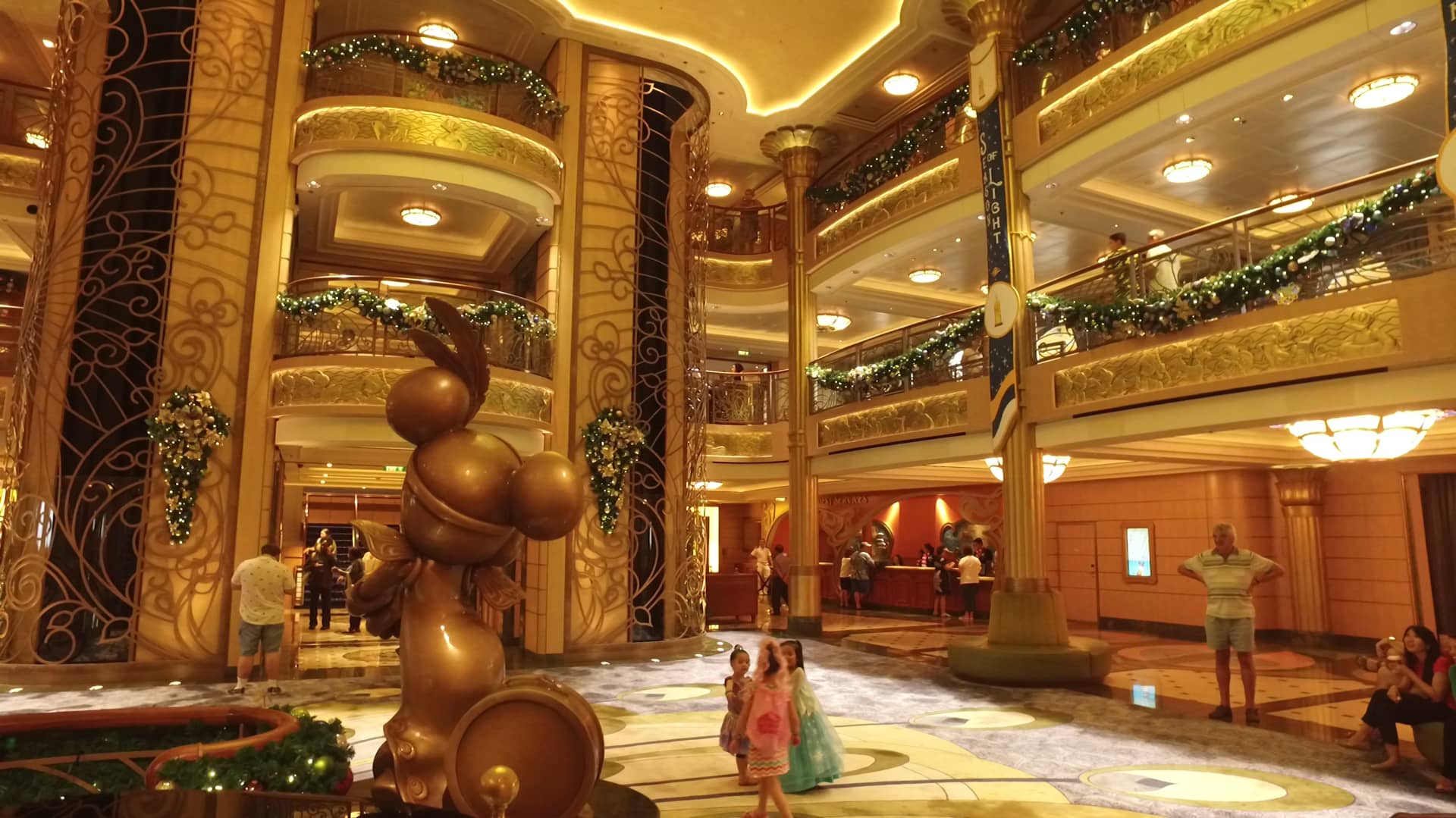 Disney Fantasy Atrium on Vimeo