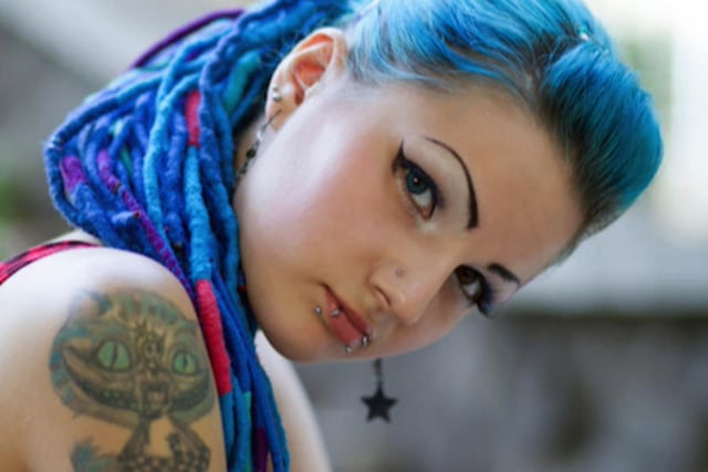 ELLLO Views #1408 Body Art