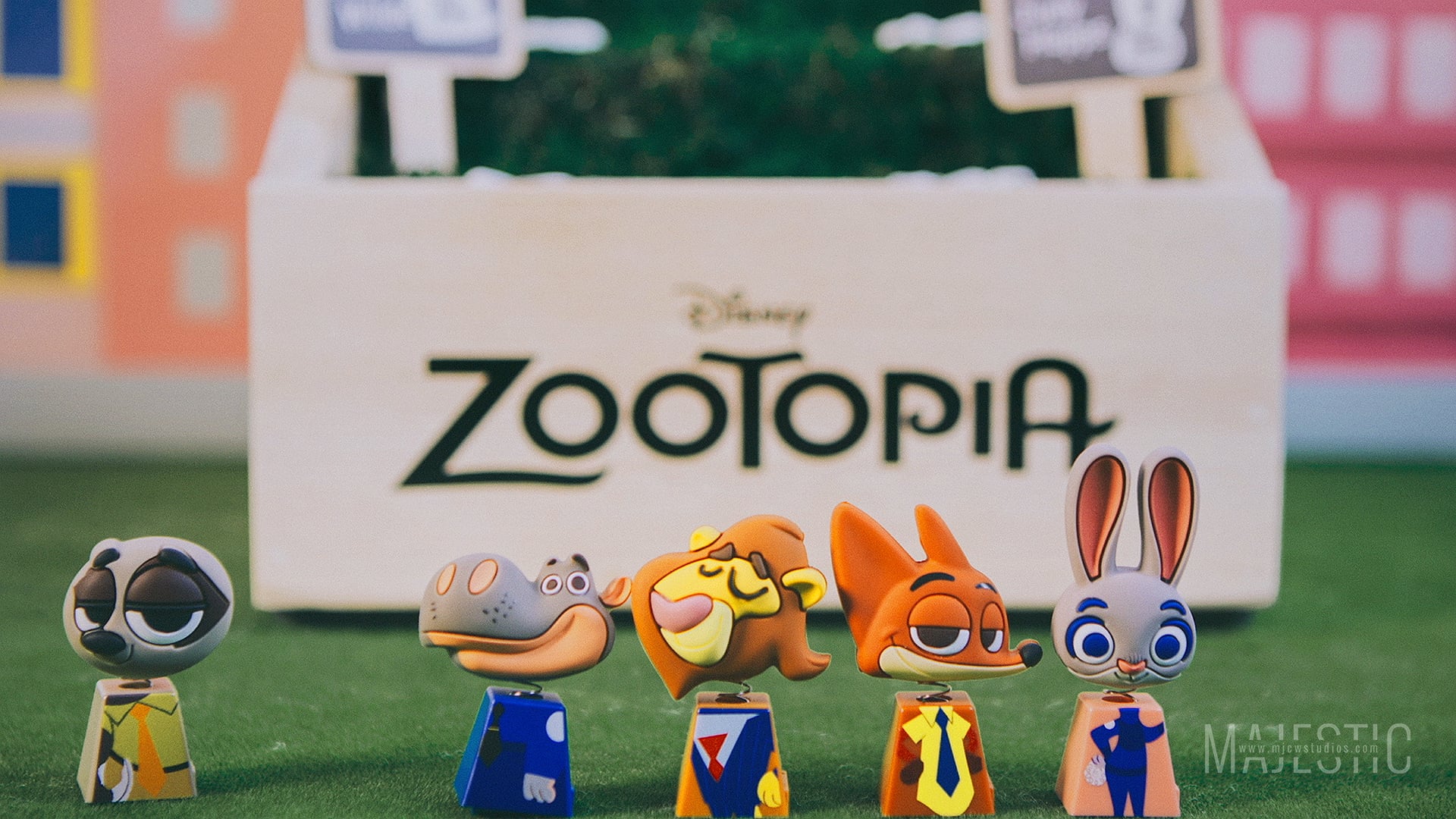 Zootopia 動物方城市搖頭隨身碟廣告