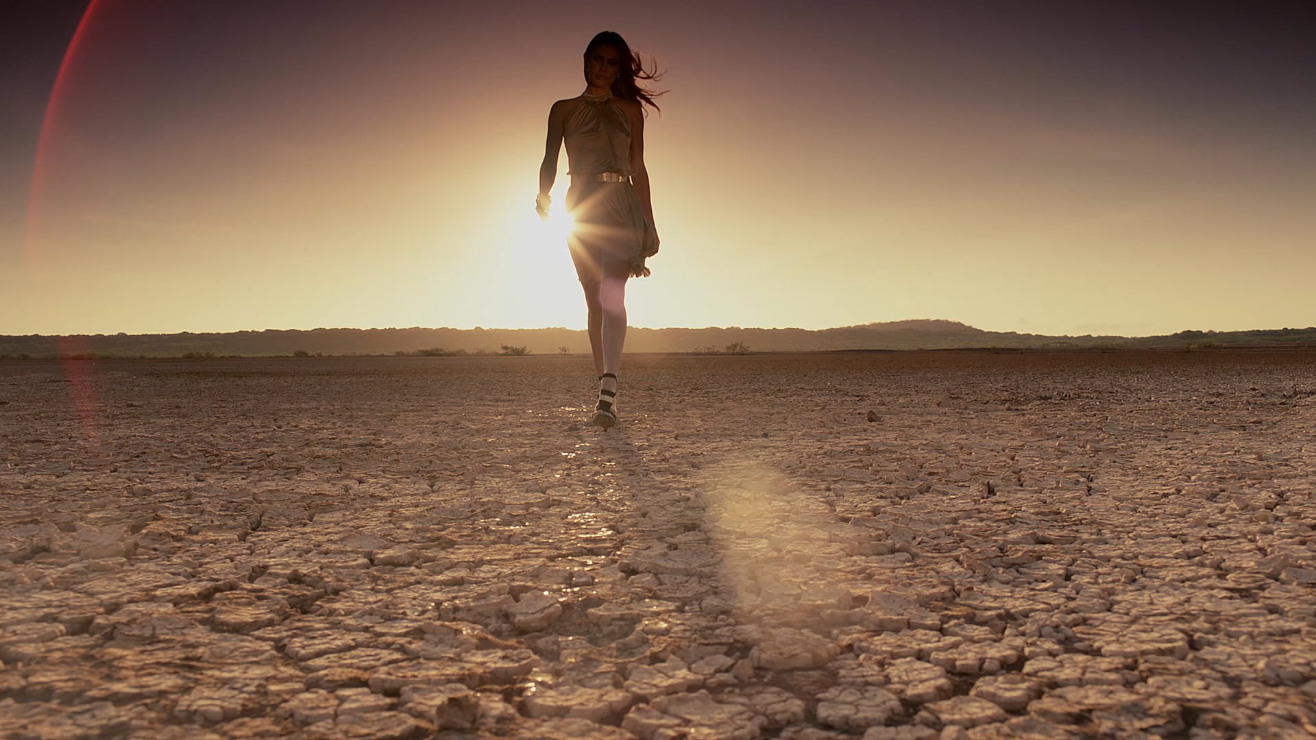 MULTIPLAZA - LUXURY AVENUE ALL SEASON 2016 (VERSIÓN LARGA)