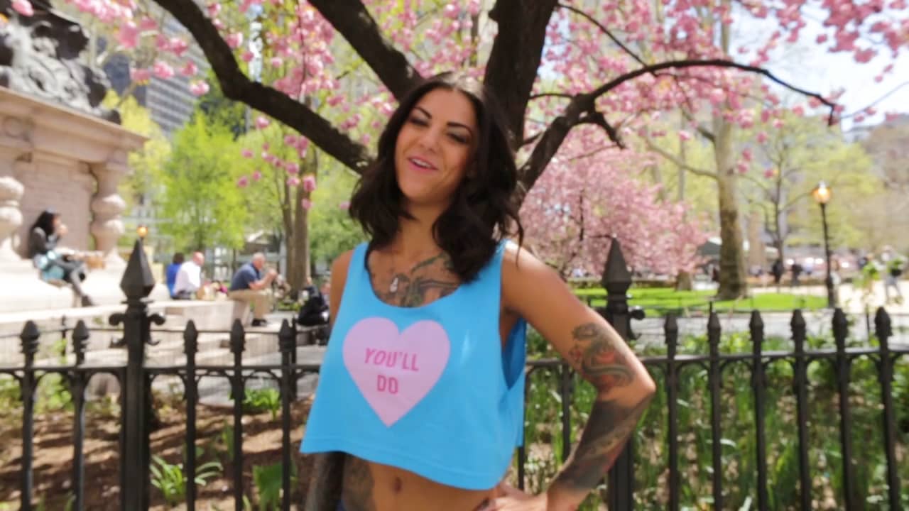 Bonnie Rotten Walks Topless Through Nyc On Vimeo 