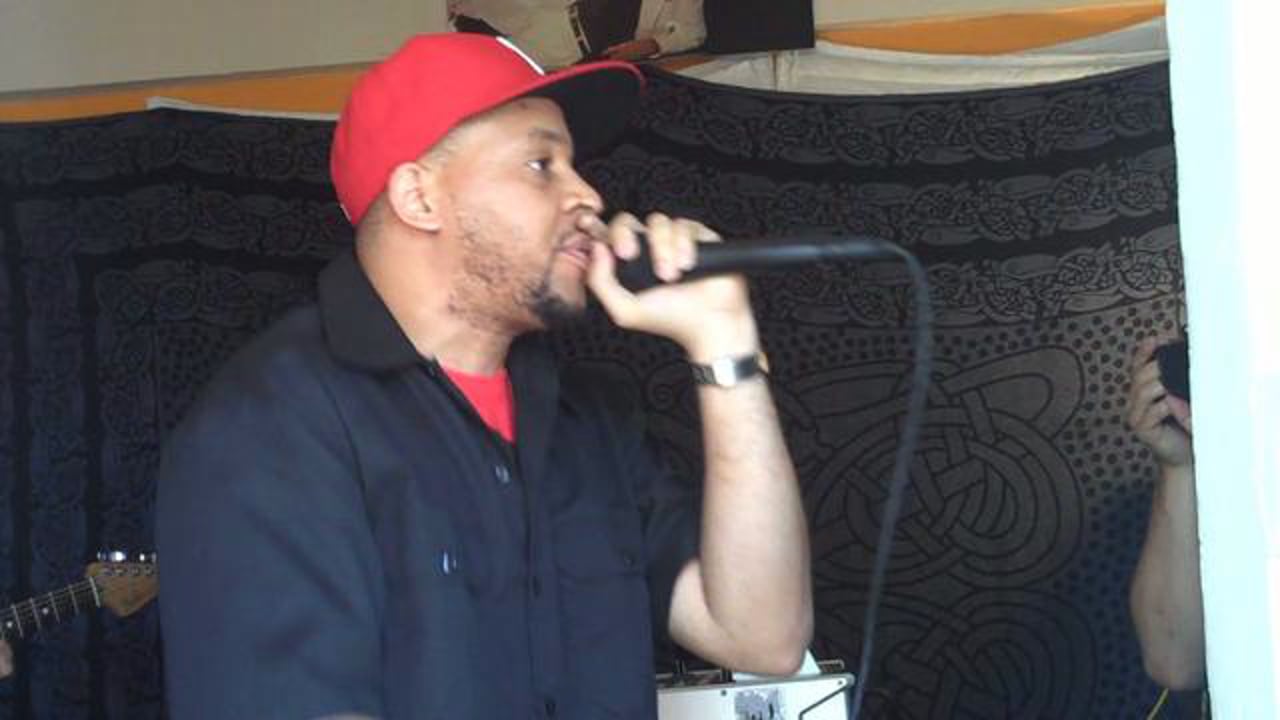 Snippets of Life: Bars-B-Q