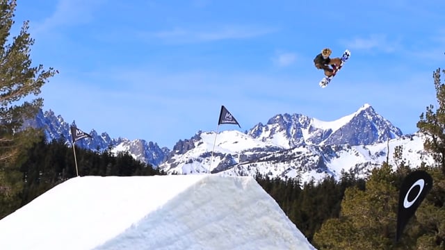 A couple Spring days in Mammoth from 2two7 Productions