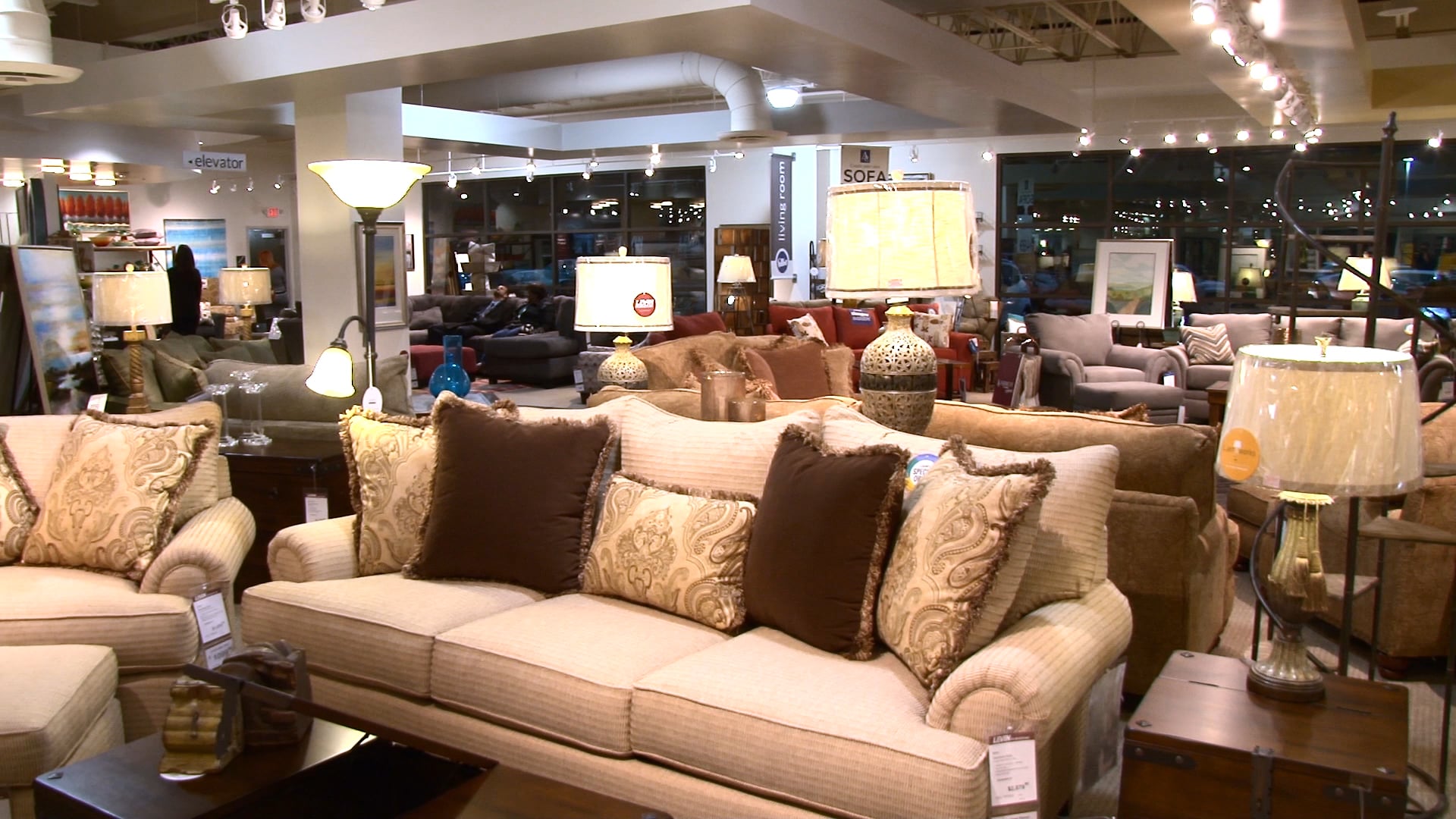 Levin Furniture Grand Opening, Avon Ohio on Vimeo