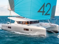 Lagoon 42
