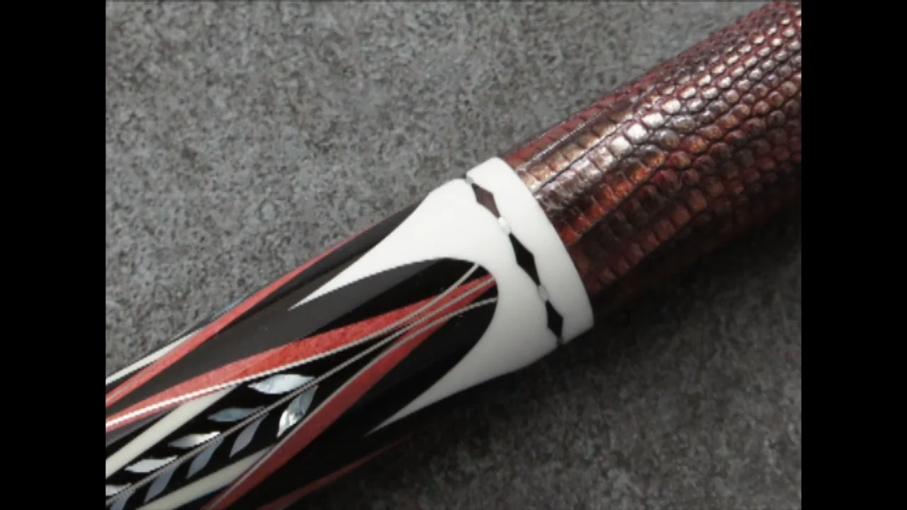 ハクカスタムキュー -HAKU CUSTOM CUES JAPAN-