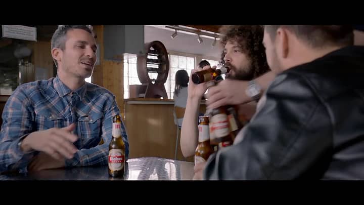 Mahou - Con quién tienes una Mahou pendiente 2015 on Vimeo