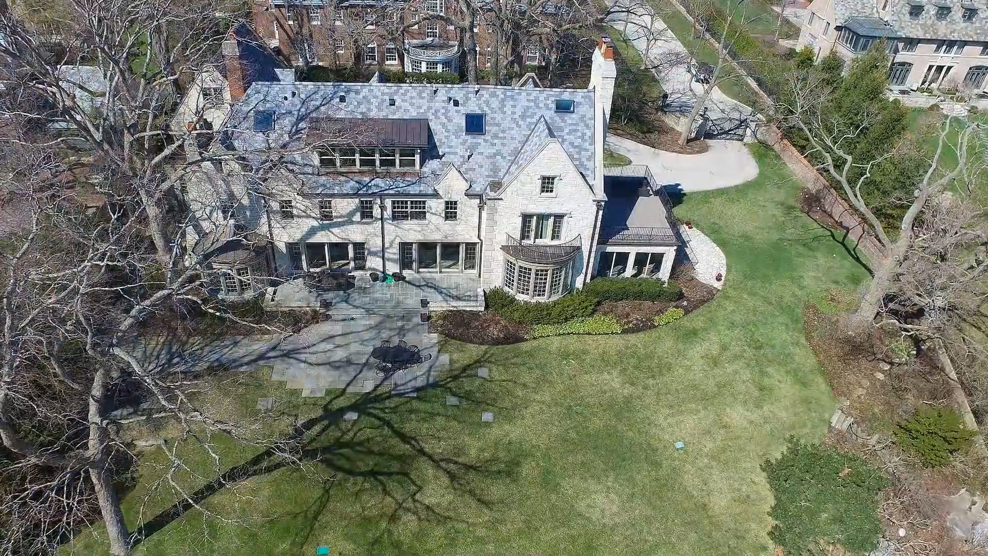 15 Linden, Wilmette, IL Unbranded on Vimeo