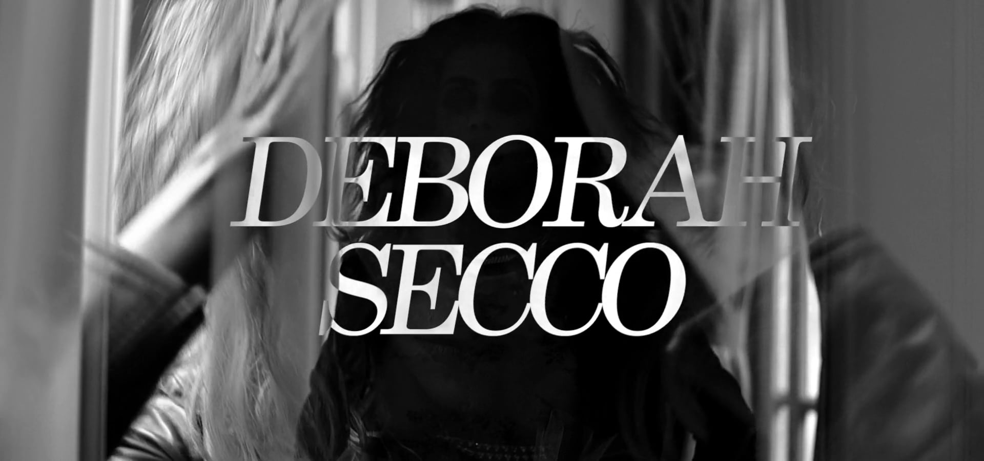 WOW MAG | DEBORAH SECCO