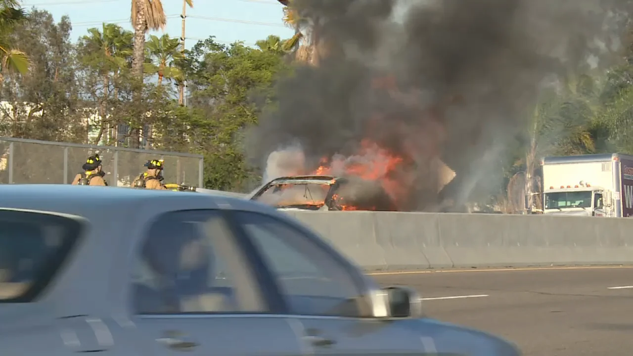 Clairemont Mesa Car Fire April 23, 2016 on Vimeo