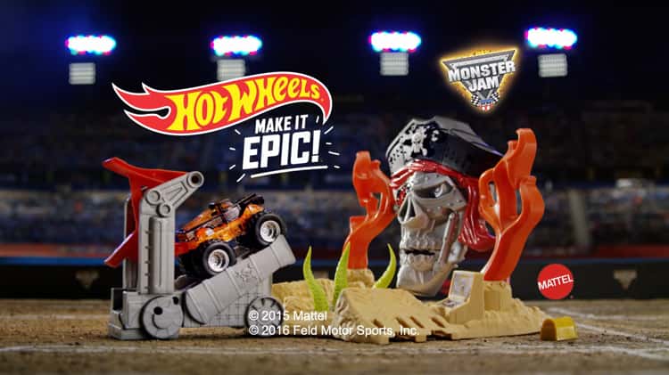 Hot wheels monster hot sale jam pirate takedown